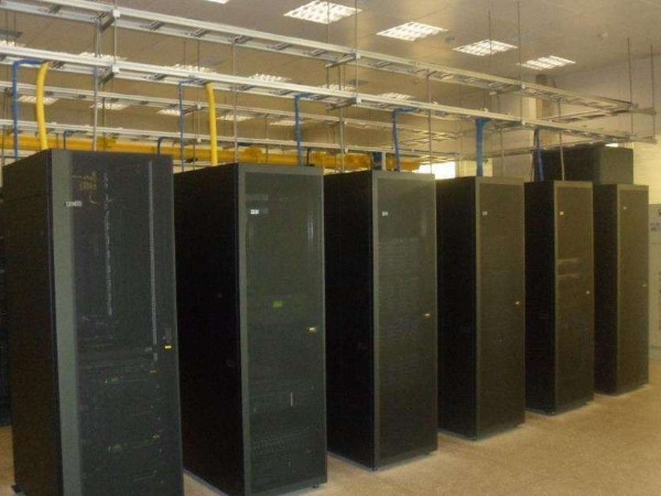 有20個點，如何做好集中性的機房環境系統檢測控制？