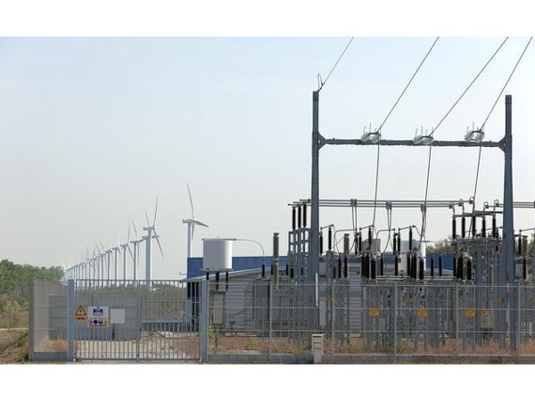 低壓配電臺區(qū)綜合在線監(jiān)控系統(tǒng)，保障區(qū)域供電的可靠運(yùn)轉(zhuǎn)