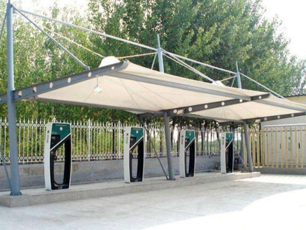 充電樁及其專用變配電房的綜合監(jiān)控系統(tǒng)，選什么采集主機？