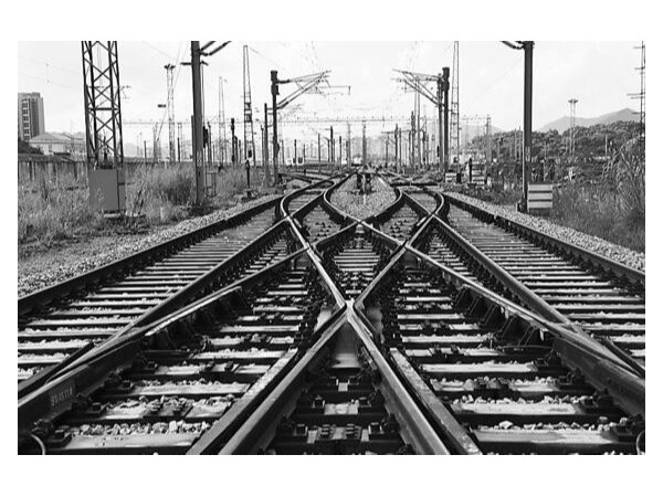 鐵路機(jī)房監(jiān)控系統(tǒng)，守護(hù)一方寧靜致遠(yuǎn)