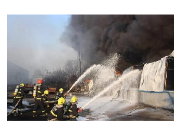 丙烷泄露爆燃，易燃?xì)怏w泄漏檢測是安全作業(yè)之保障！